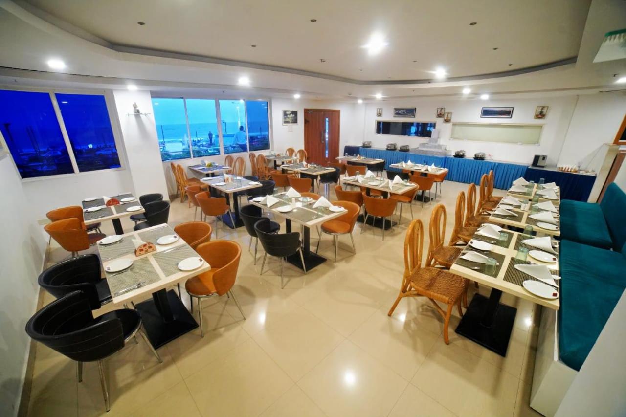 Bay View Hotel Vizag Visakhapatnam Exterior foto