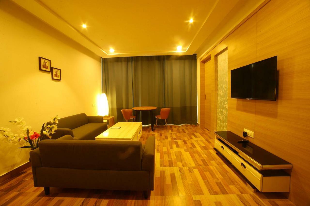 Bay View Hotel Vizag Visakhapatnam Exterior foto